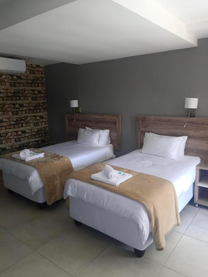 Green Fields Hotel, Coffee Bay Buitenkant foto